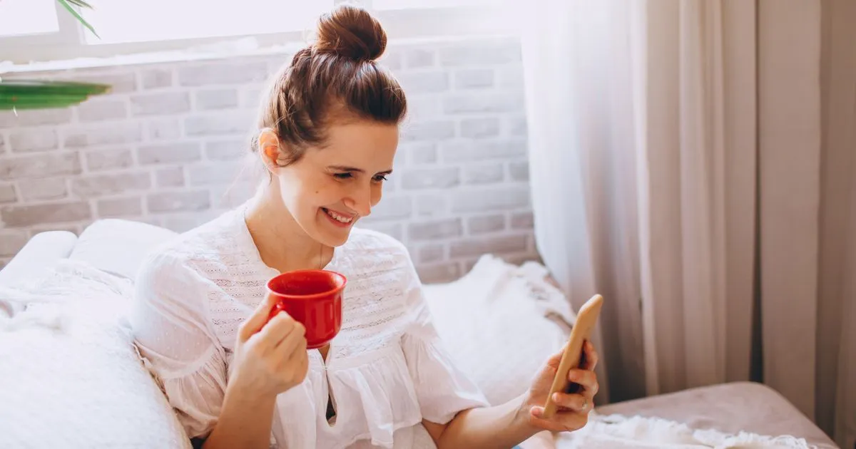 Canada FPT deposit checked in a mobile banking app at home