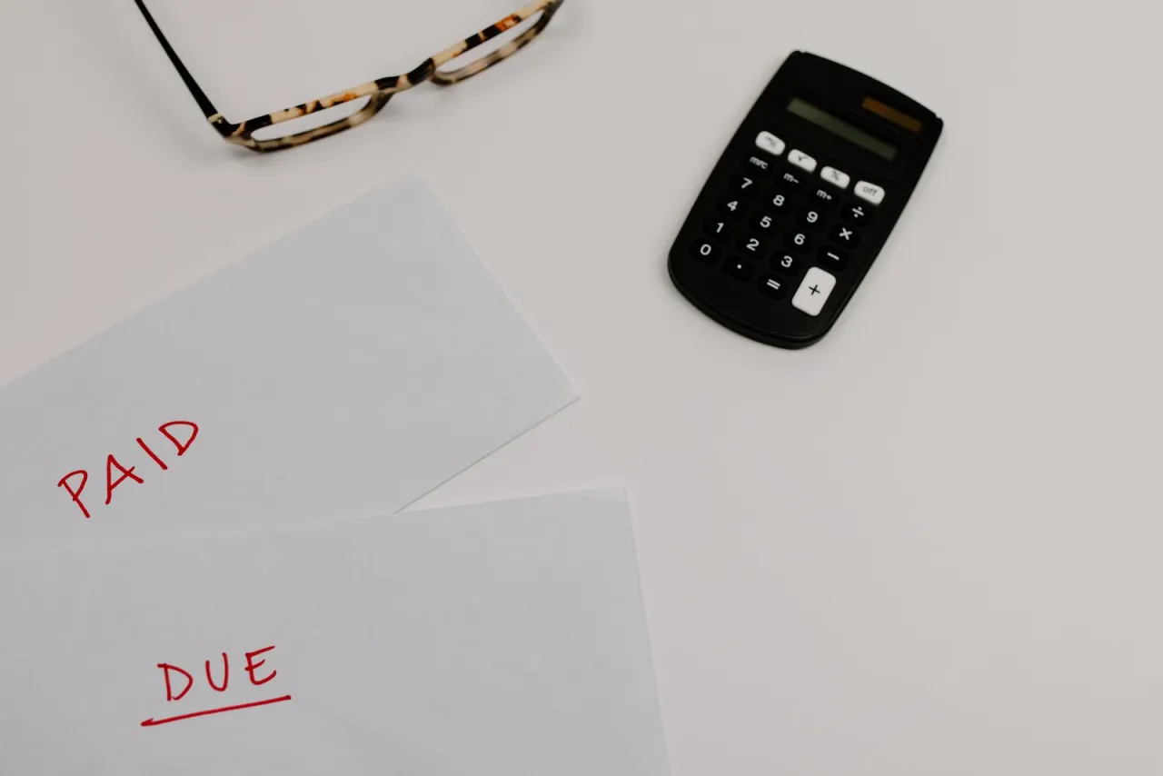 Matching a CPC SCP charge against paid and due bills with a calculator